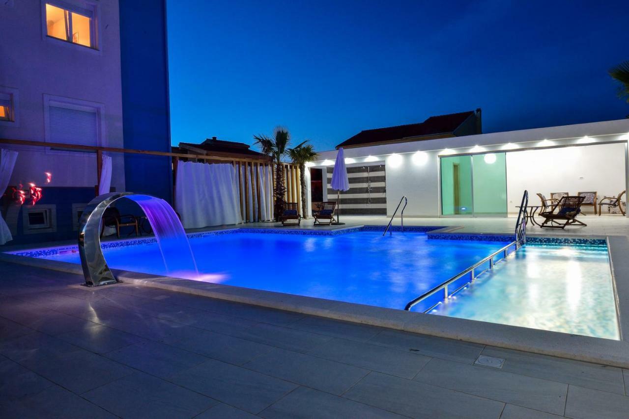 بيبينيا Boutique Residence Cosmopolis 1 المظهر الخارجي الصورة