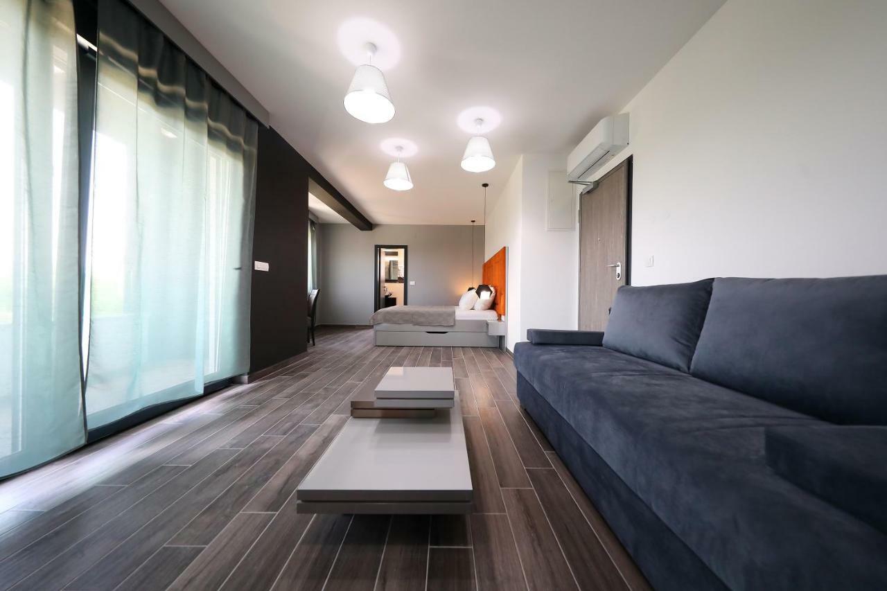 بيبينيا Boutique Residence Cosmopolis 1 المظهر الخارجي الصورة